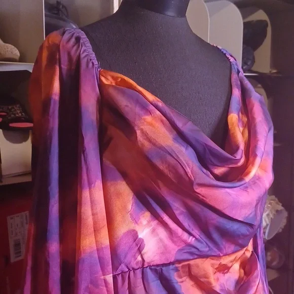 New Shein Bae Curve purple print sexy dress size 3xl - Picture 3 of 4